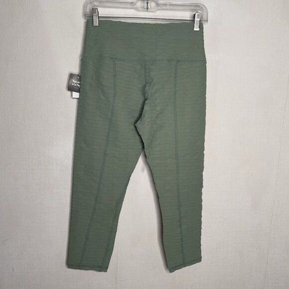 NWT Lola Getts Matte/Sagebrush Green Hi-Rise Skinny Capri Leggings Women Size M - Picture 9 of 14